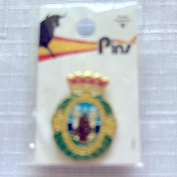 VINTAGE HERCULES PIN - Picture 2 of 6